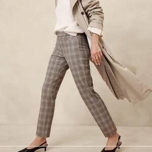 Bnana republic houndstooth plaid brown pants